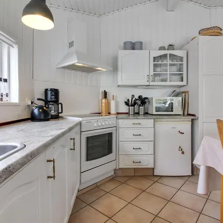 Henryette - 200m From The Sea In Nw Jutland By Interhome
