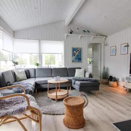Henryette - 200m From The Sea In Nw Jutland By Interhome Holiday home *
