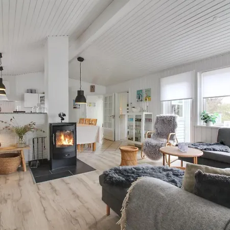 Henryette - 200m From The Sea In Nw Jutland By Interhome Holiday home *